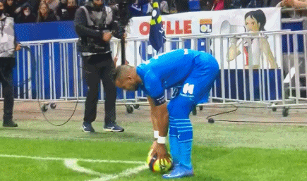 沪媒：波耶特从全北辞职后或重返中国，对执教中超持开放态度