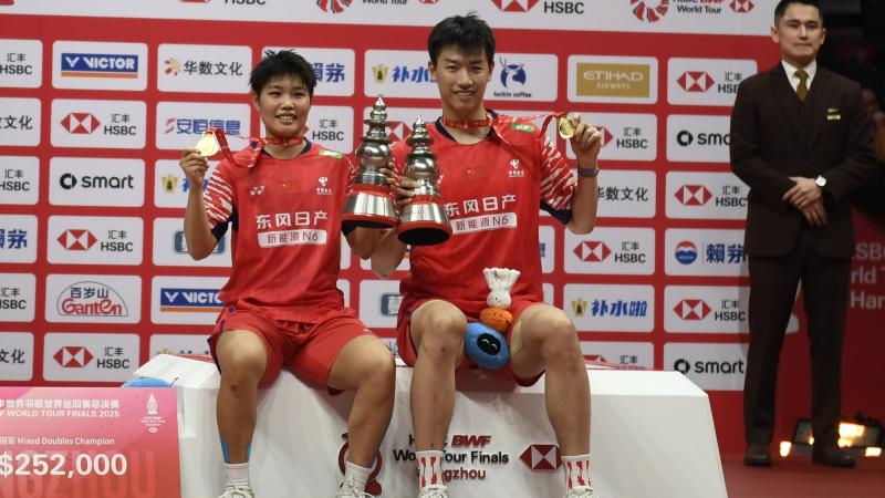 廖均健：梅州老板的苦苦支撑我们看在眼里，作为队长想说抱歉（廖均健致歉：身为队长，看到梅州老板的艰难支撑，心中愧疚）