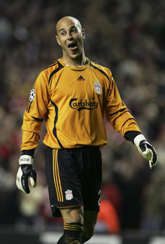 布鲁诺-费尔南德斯8场造8球领跑英超机会榜（布鲁诺·费尔南德斯8场参与8球，英超机会创造榜居首）