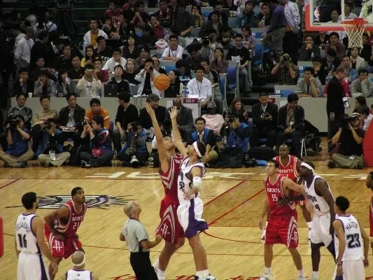 桑加雷战热刺全场数据：2传1射贡献3球，传球成功率87.8%（桑加雷对热刺高效发挥：1射2传参与3球，传球成功率87.8%）