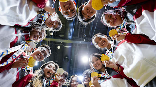 斯基拉：德罗西愿执教热那亚，热那亚在等瓦诺利的最终答复（斯基拉：德罗西愿接手热那亚，俱乐部正等待瓦诺利最终决定）