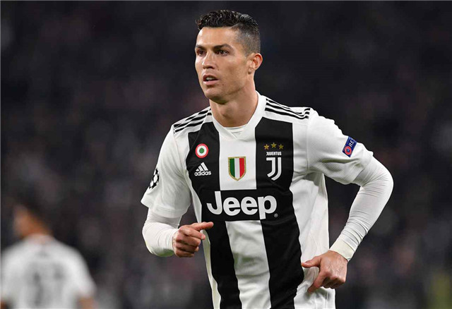 U22国足vs乌兹别克斯坦U22：拜合拉木替补，蒯纪闻、毛伟杰首发（U22国足迎战乌兹别克斯坦U22：拜合拉木替补待命，蒯纪闻和毛伟杰首发出场）