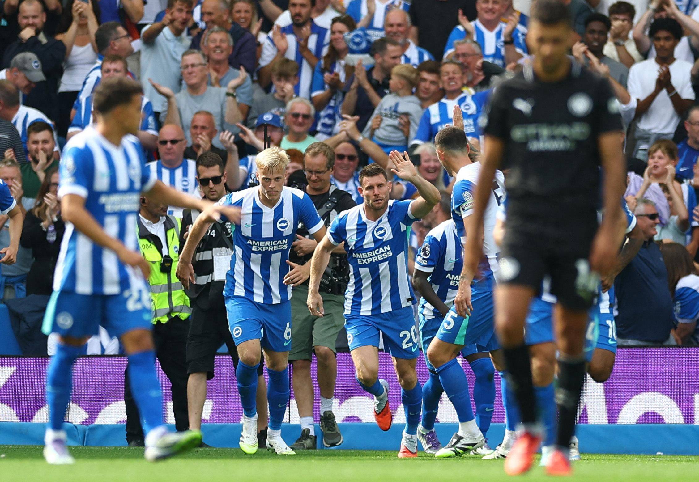 埃弗顿旧将：内维尔以为自己是瓜迪奥拉，他的战术分析省省吧（埃弗顿前将批内维尔：自认瓜迪奥拉，战术分析就免了）