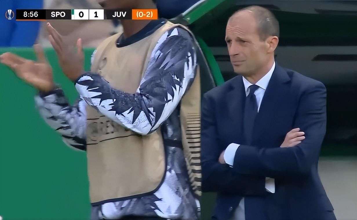 皇马本泽马梅开二度助球队取胜（本泽马独中两元助皇马全取三分）