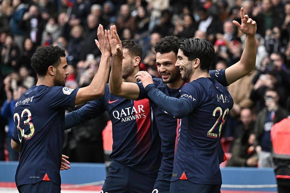 0-4不敌国安保级机会渺茫，亚泰众将赛后难掩失落情绪（0-4惨负国安，保级希望渺茫，亚泰将士赛后难掩沮丧）