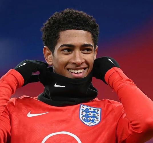 米体：伊尔迪兹的续约谈判因薪水问题陷入僵局，众豪门虎视眈眈（米体：薪资分歧致伊尔迪兹续约搁浅，多家豪门伺机而动）