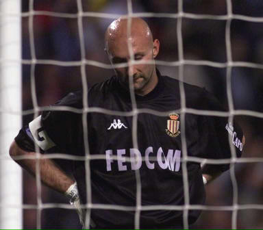 世体：秘鲁检方证实伊涅斯塔与诈骗案无关，名字被拿来博关注（世体：秘鲁检方澄清伊涅斯塔未涉诈骗，其姓名被借机蹭热度）