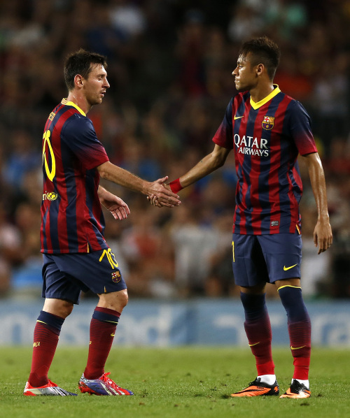 国米旧将皮罗拉：想在欧冠淘汰赛对阵国米 希望被意大利队征召（国米旧将皮罗拉：盼在欧冠淘汰赛碰国米 期望入选意大利国家队）