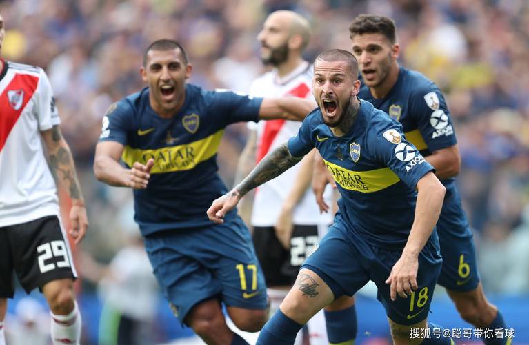 梅西达成400助攻成就，历史第一！（梅西完成第400次助攻，史上第一人！）