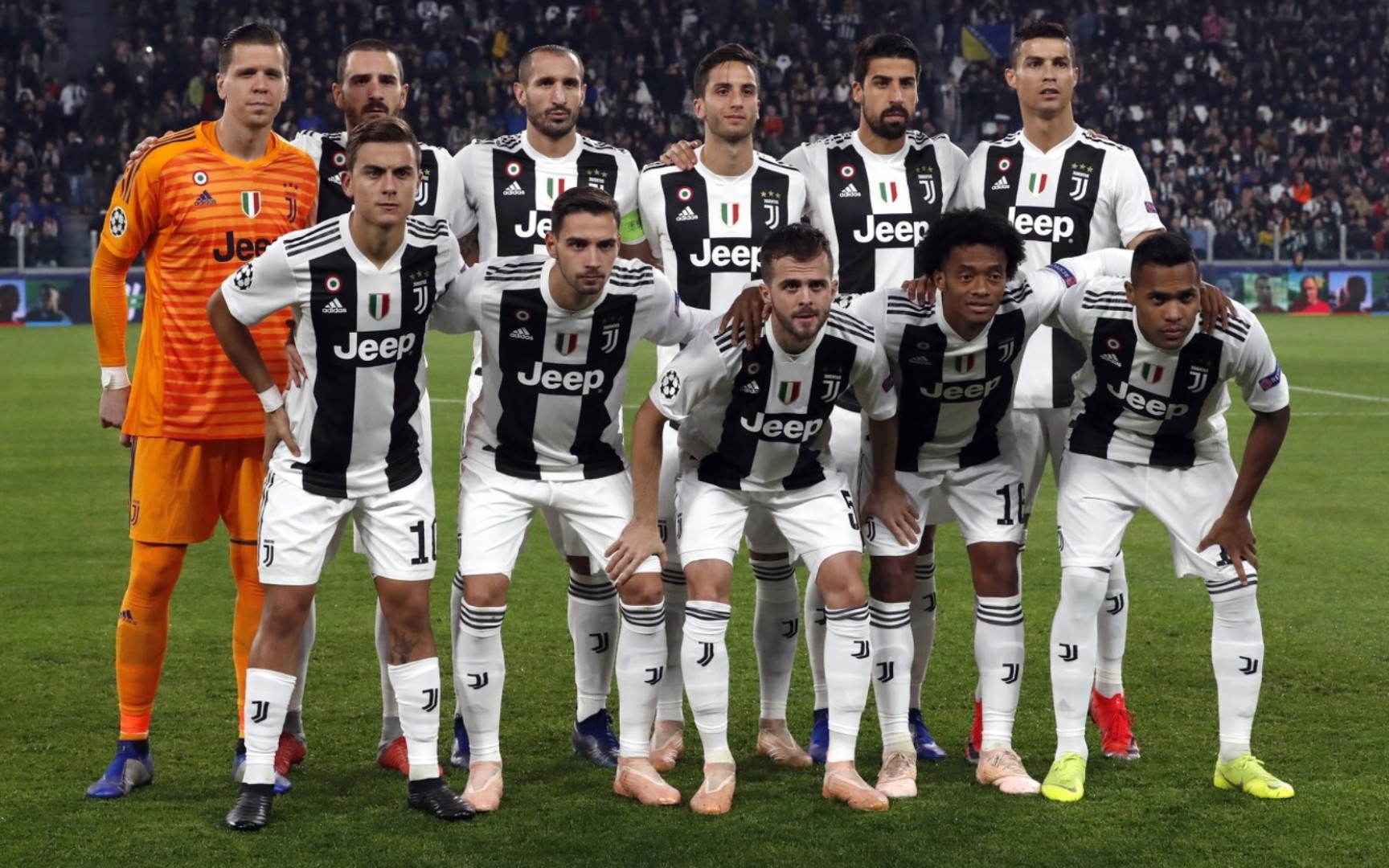 赵丽娜：走了70所学校，女孩踢球屈指可数；想让女孩踢球普及（赵丽娜：走访70所学校见踢球女孩寥寥，盼女足在女孩中普及）