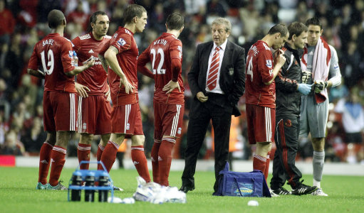 曼城VS桑德兰：蓝月风暴迎战黑马奇迹，伊蒂哈德攻防大战一触即发（曼城战桑德兰：蓝月风暴碰撞黑马神话，伊蒂哈德攻防决斗迫在眉睫）