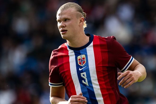 利物浦1-0皇马，麦卡利斯特制胜，库尔图瓦八扑救难掩失利（红军1-0力克皇马：麦卡利斯特攻入制胜球，库尔图瓦8次扑救仍无力回天）